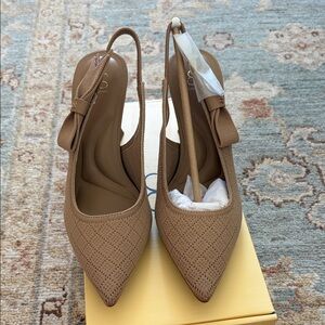 Cosy Island EverLush BowKnot